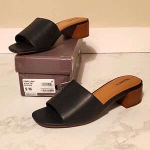 Brand New Black slip on sandals. Sz 9m